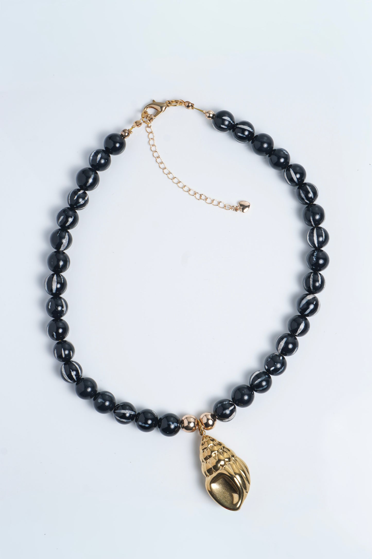 COLLAR
