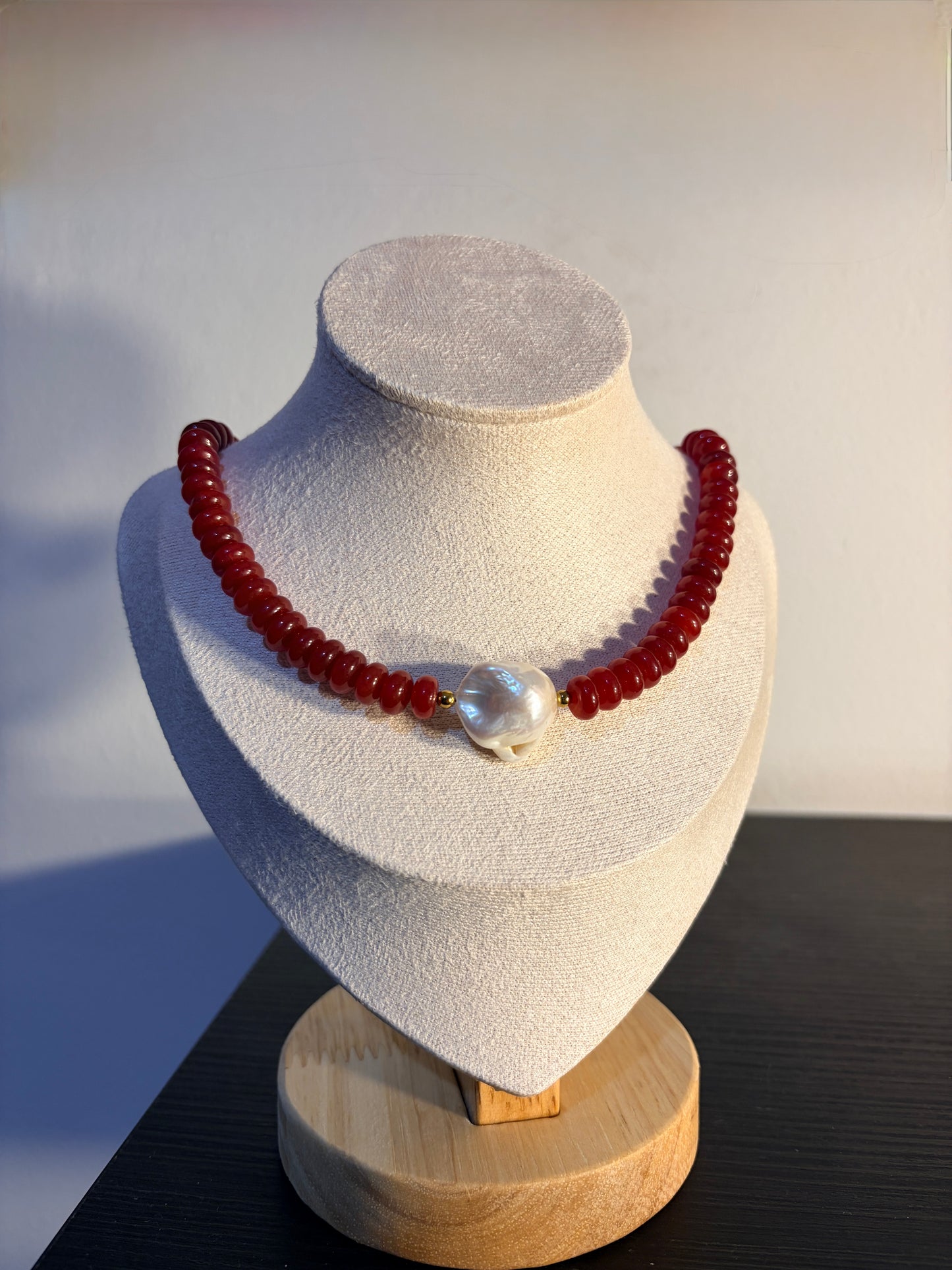 COLLAR