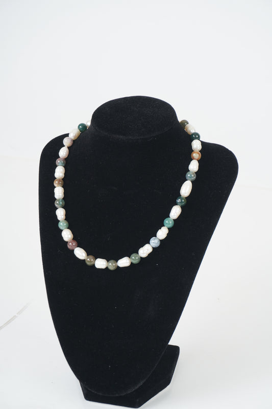 COLLAR AZUL PERLAS