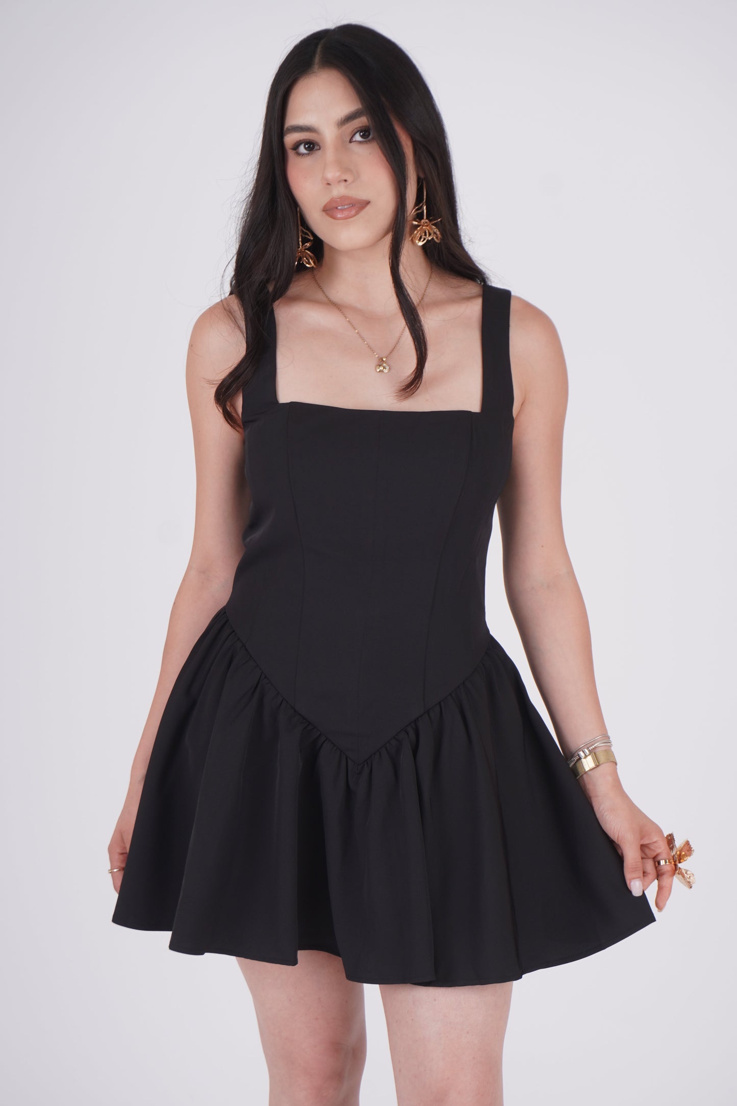 VESTIDO MINI ESCOTE RECTO