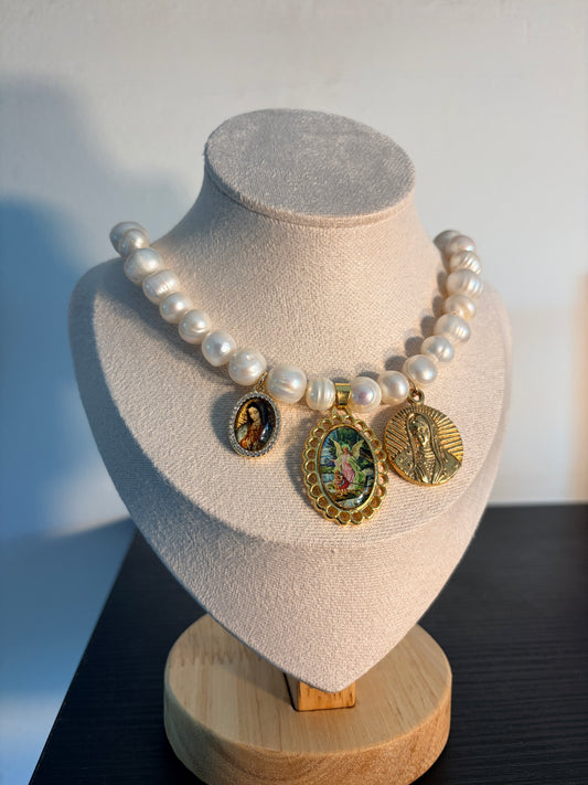 COLLAR