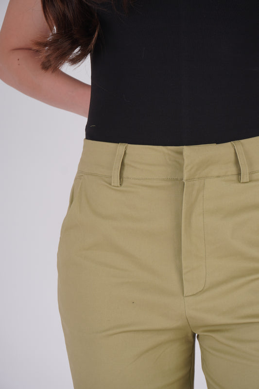 PANTALÓN RECTO TRABILLAS