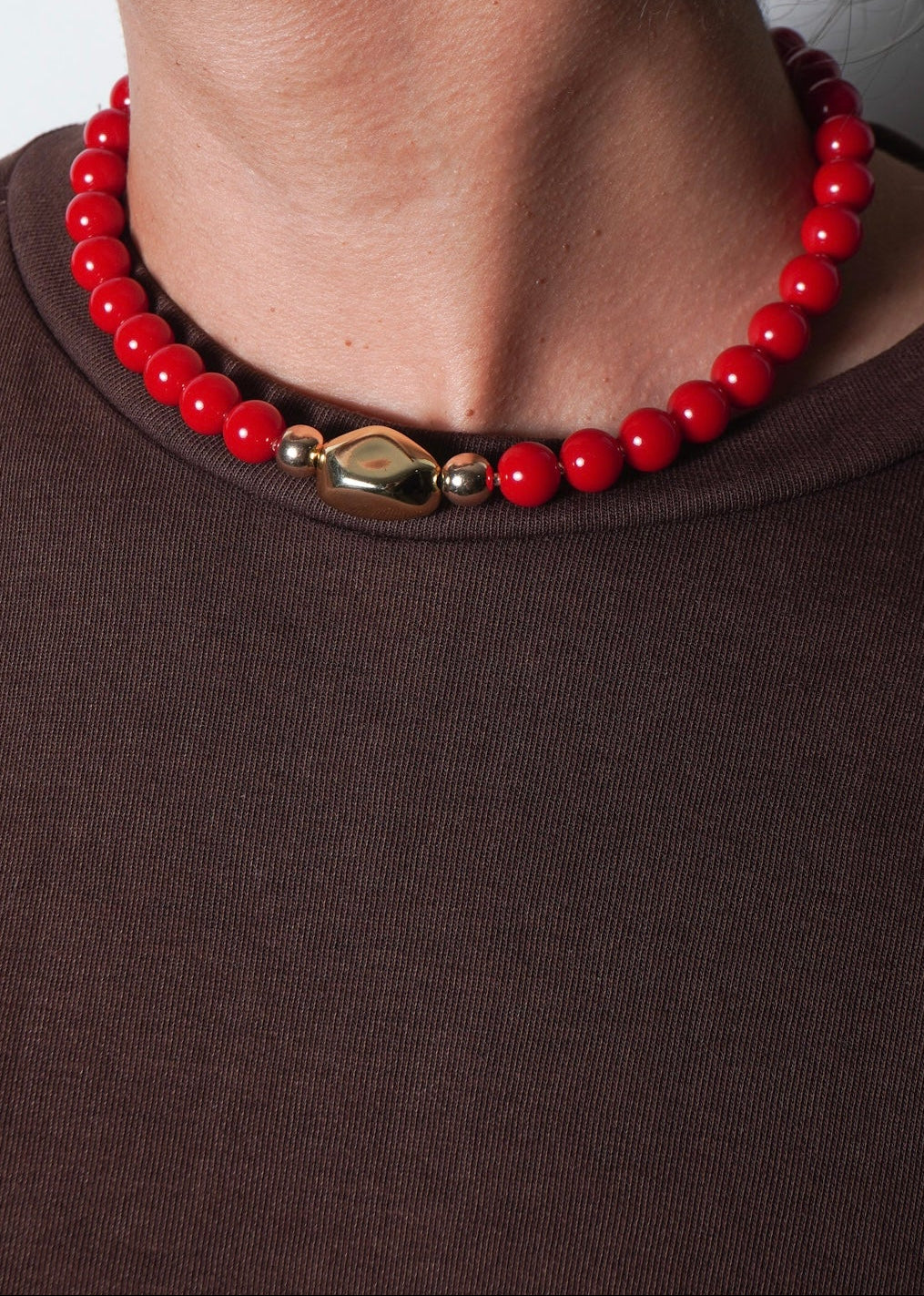 COLLAR ROJO CENTRAL