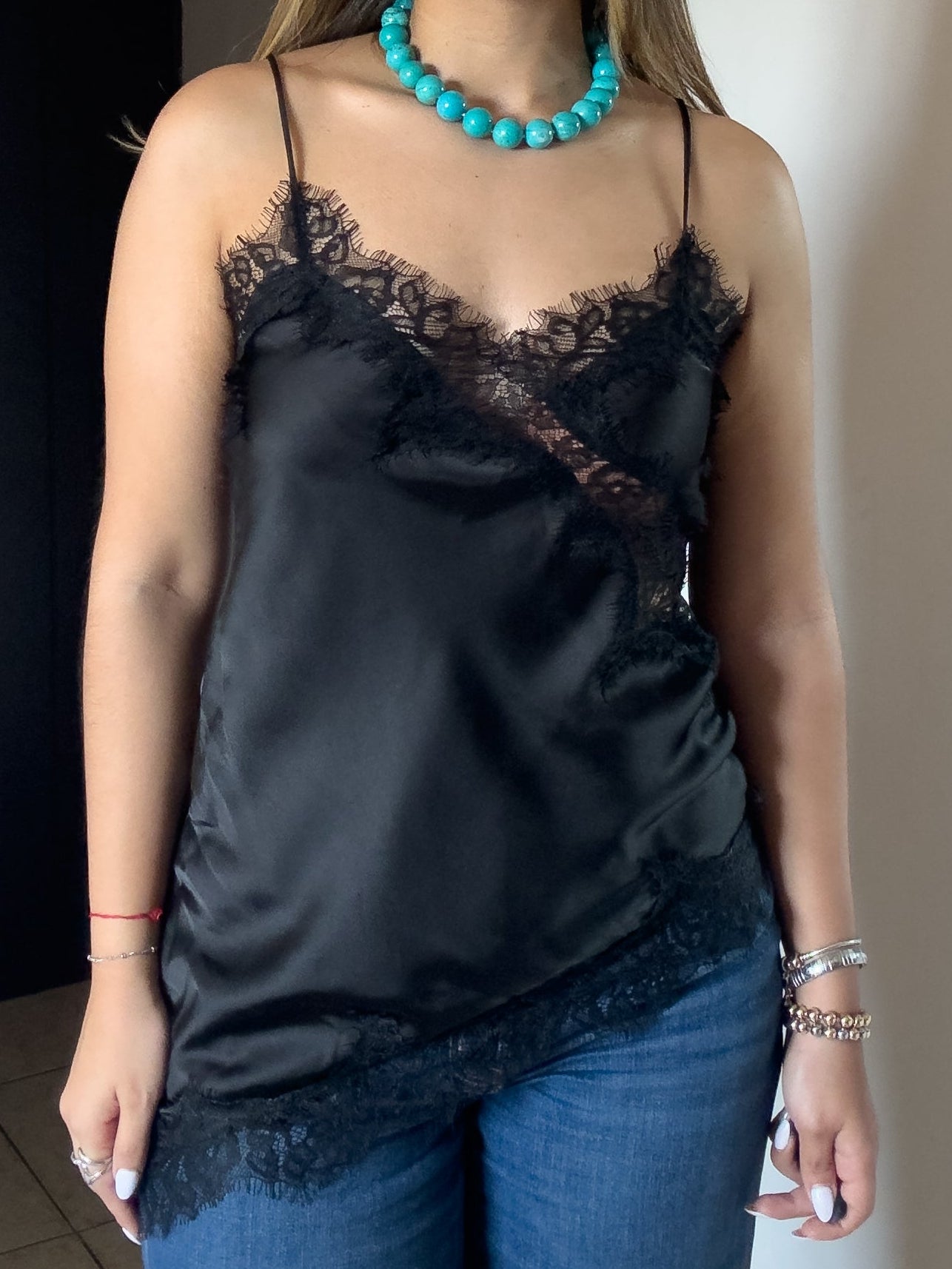 TOP SATIN NEGRO