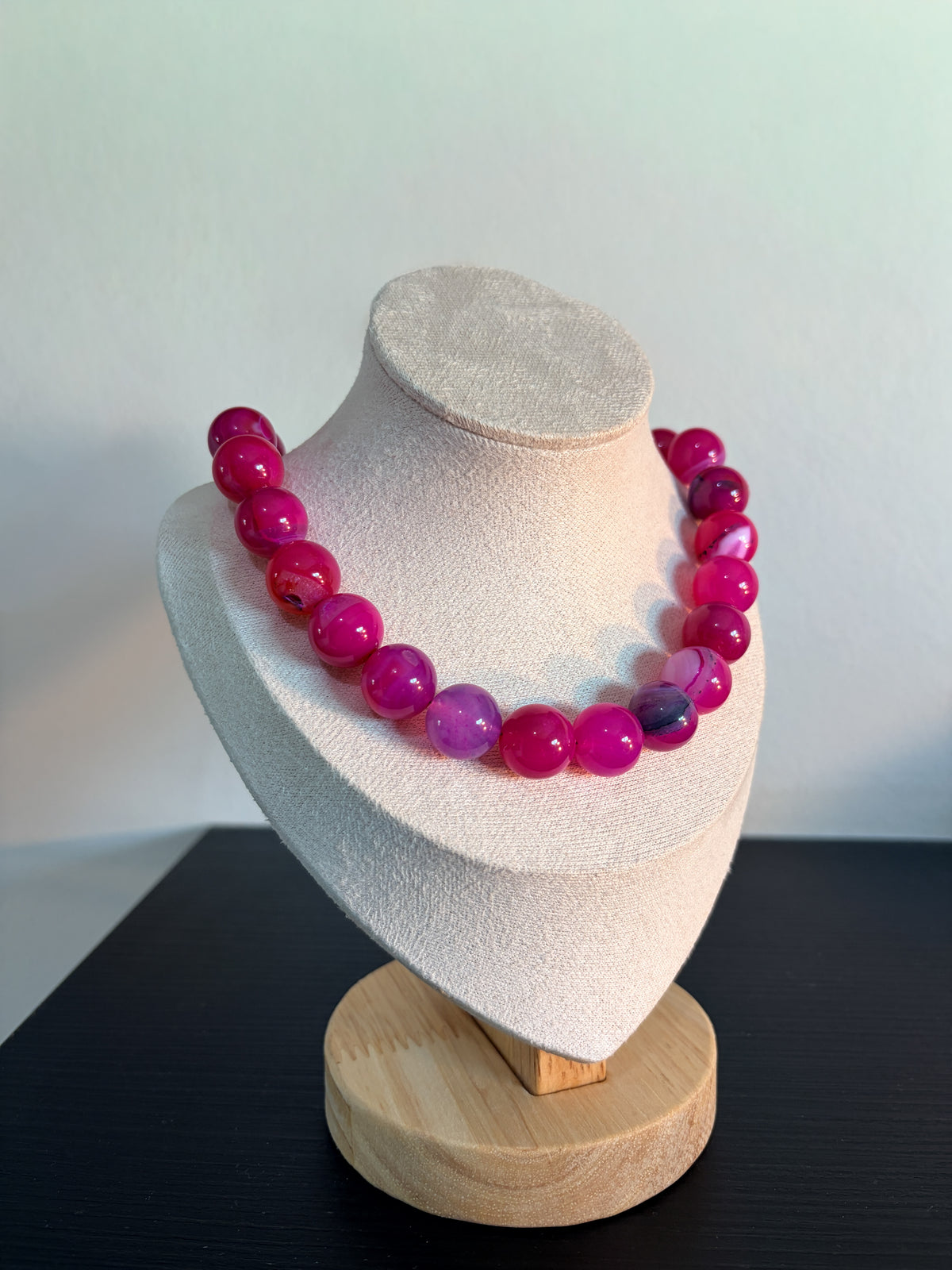 COLLAR
