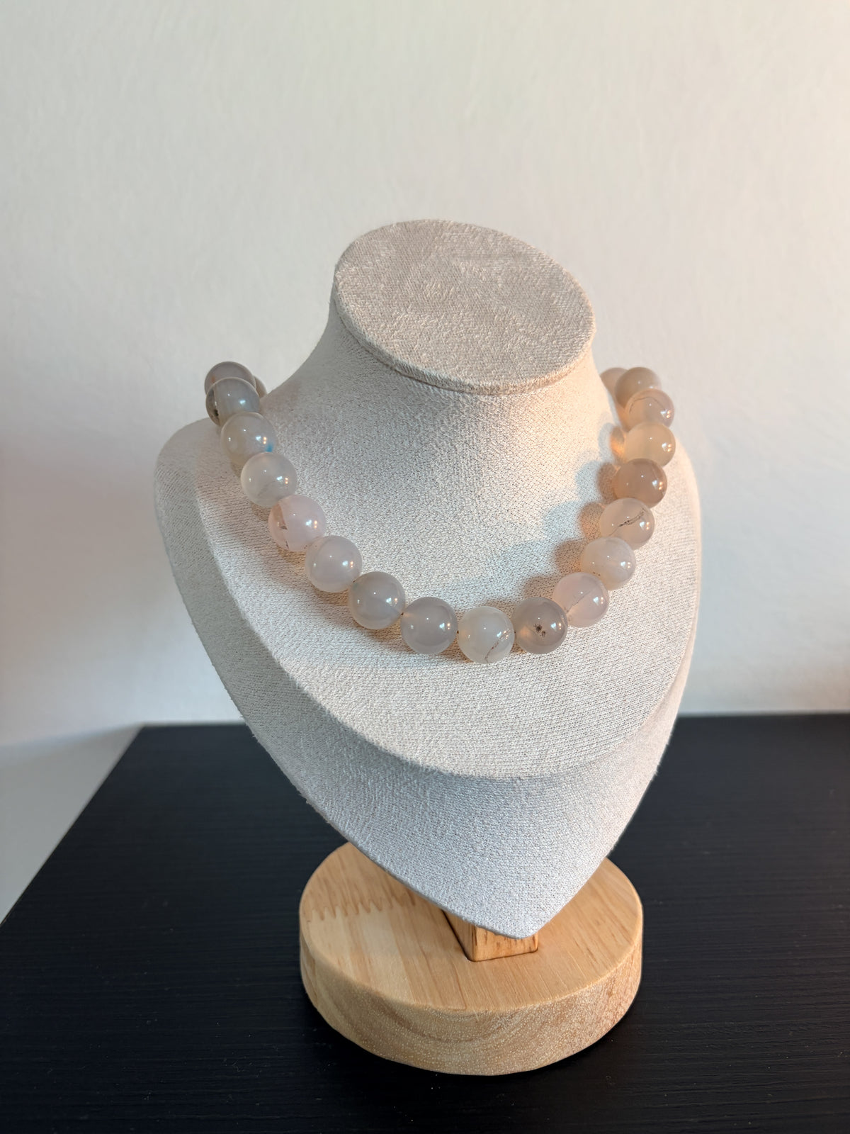 COLLAR