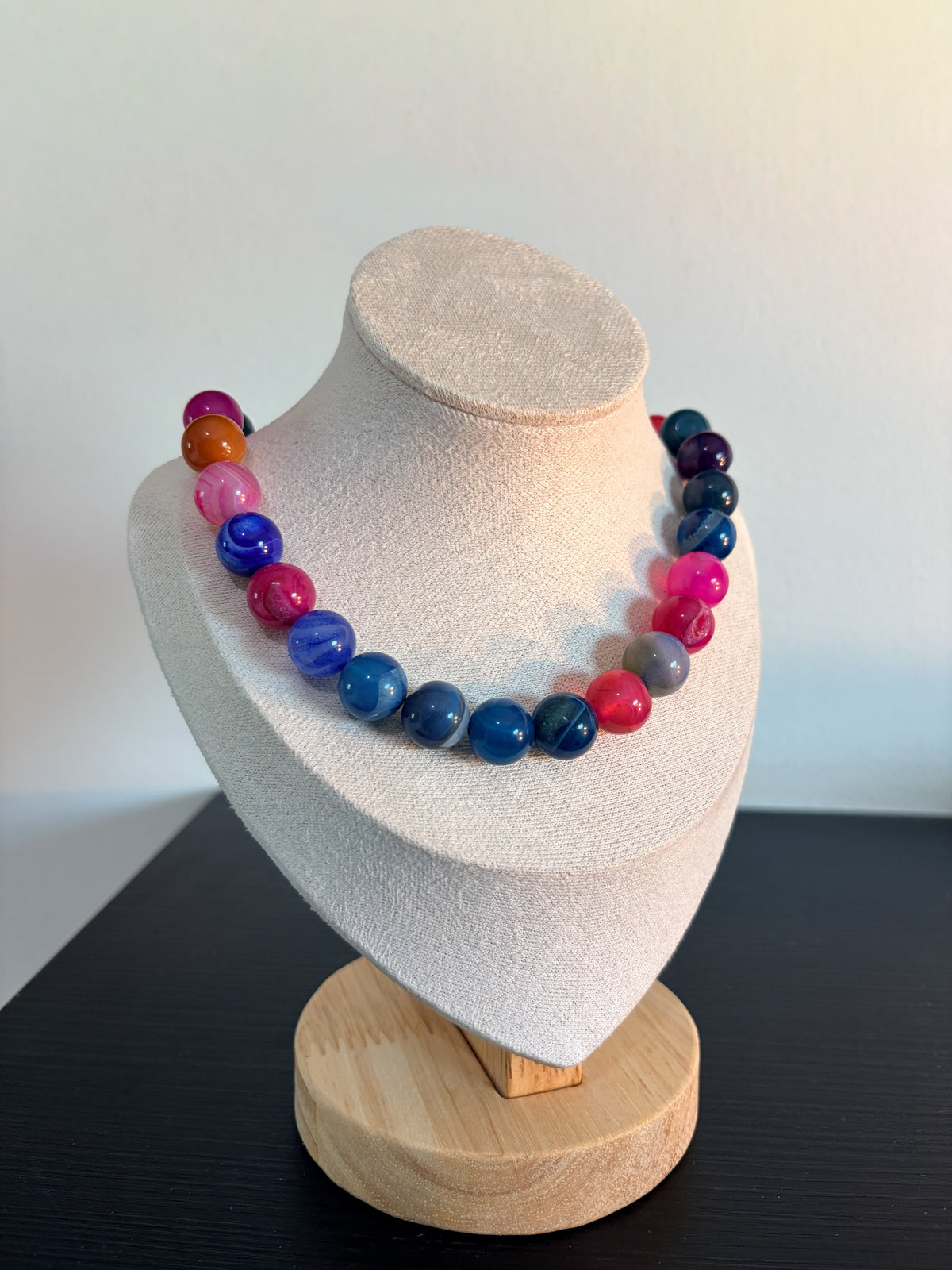 COLLAR