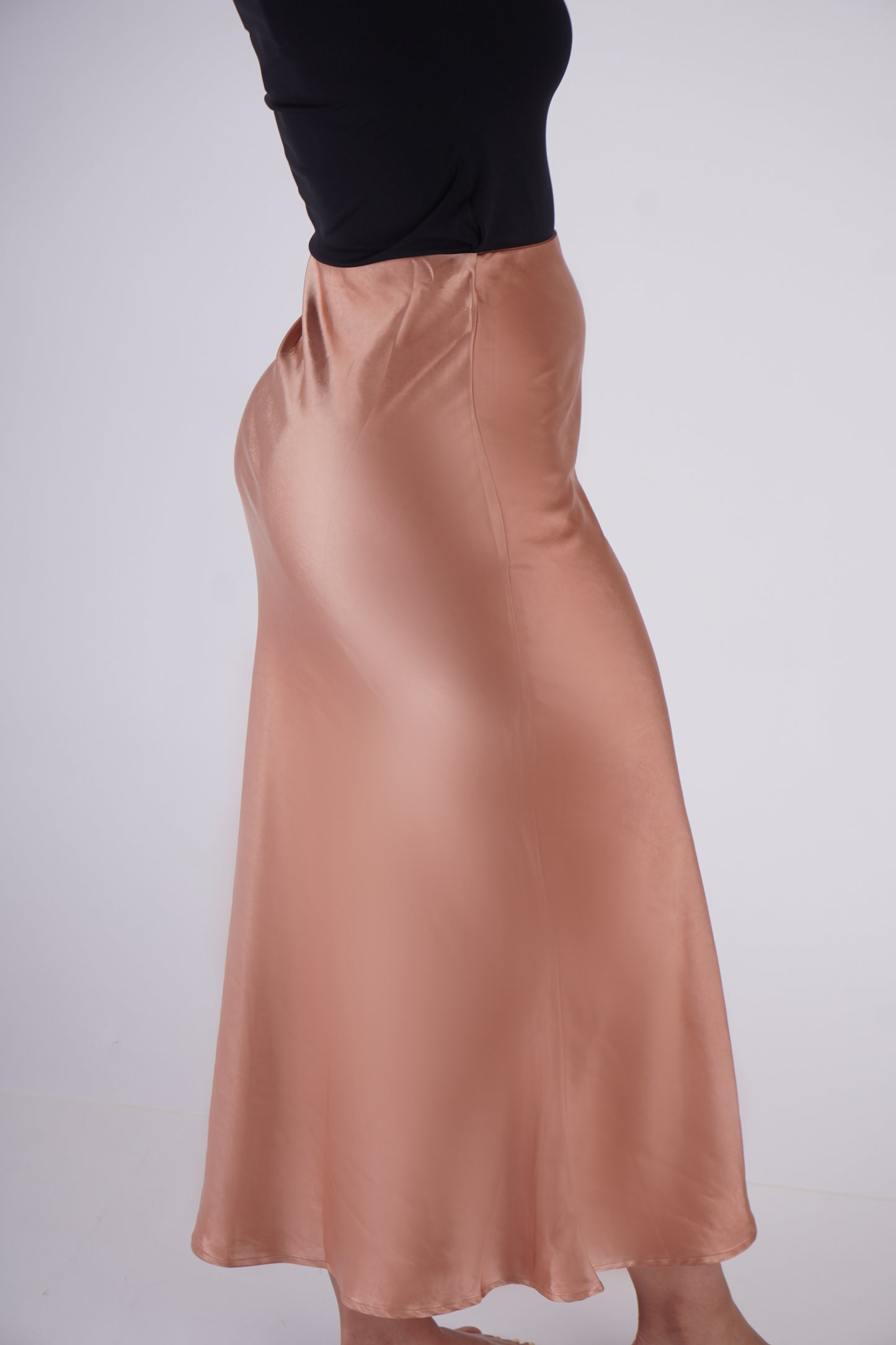 FALDA SATINADA COBRE