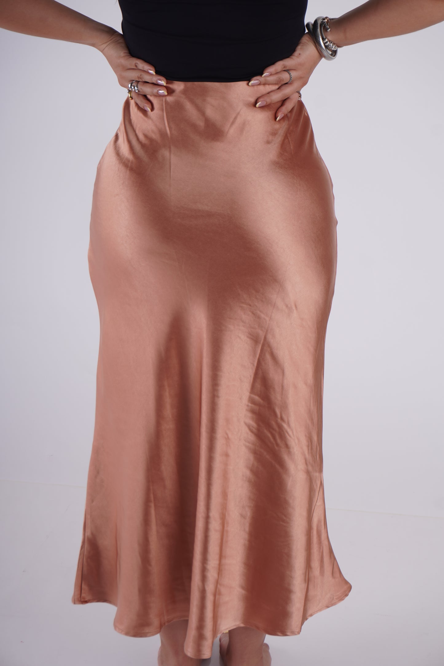 FALDA SATINADA COBRE