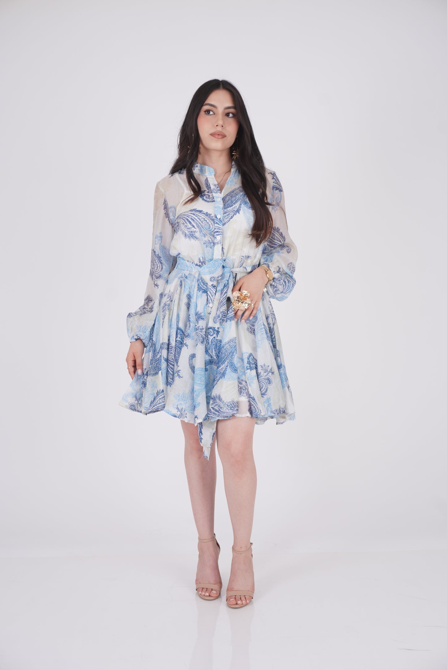 VESTIDO CORTO CON ESTAMPADO DE PORCELANA